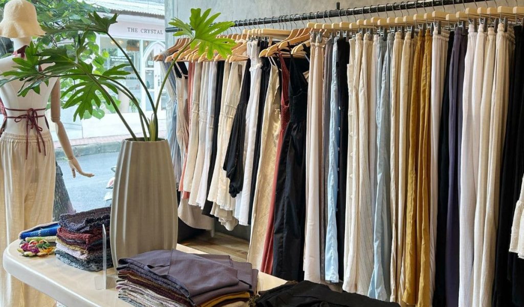 Mau Concept Store Mau store interior featuring minimalist fashion and neutral tones.