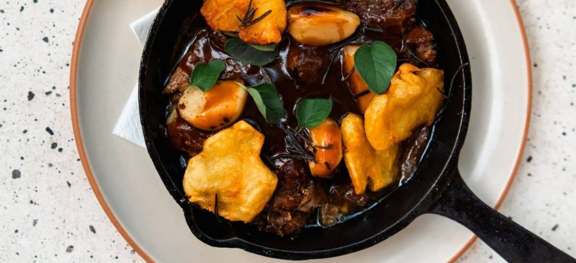 Masonry Uluwatu Woodfire Food Wood-fired dishes and pizzas from Masonry in Uluwatu