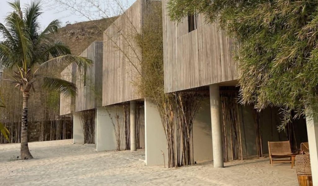 Innit Lombok – Beachfront Villa Exterior Beachfront villas at Innit Lombok with ocean view